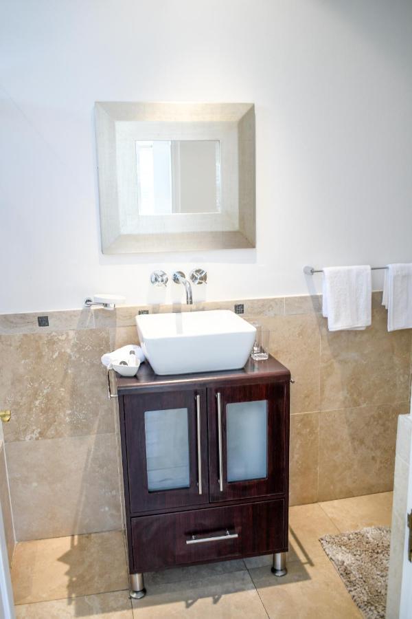 20 On Woodlands Hotel Johannesburg Ngoại thất bức ảnh